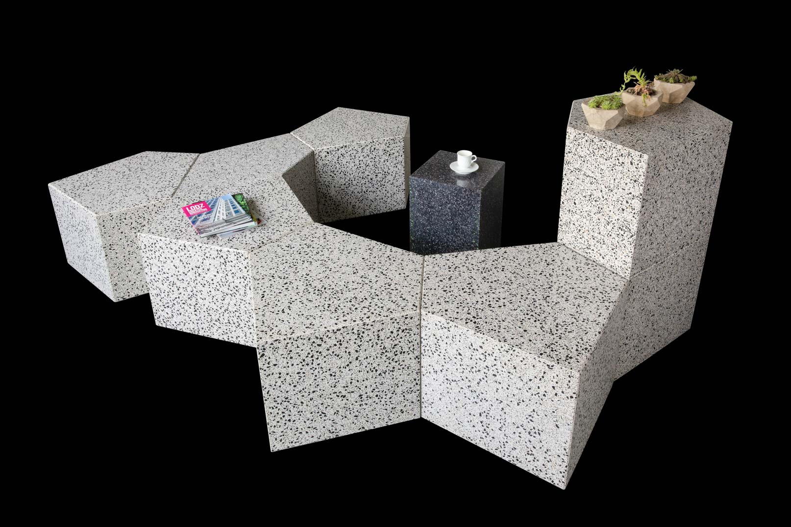 modular objects made of epoxy terrazzo