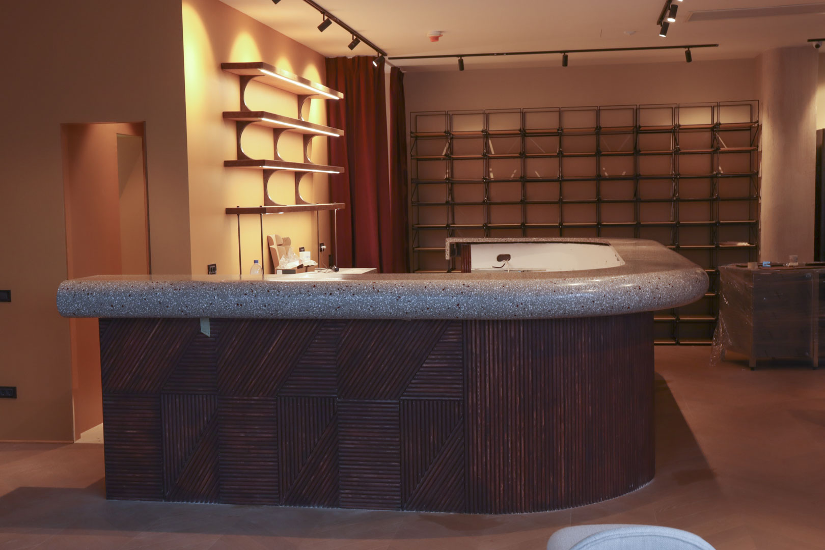 8m long terrazzo bar top shows the extraordinary design possibilities of terrazzo